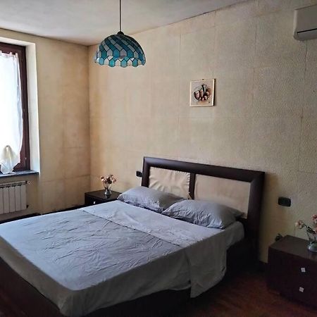 Appartamento In Cascina Lombarda Caselle Lurani Exterior foto